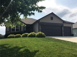 19378 Tomahawk Lane St, Joseph, MO 64505