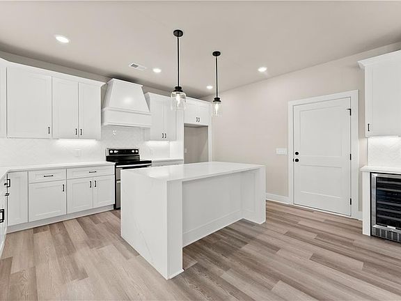 4th image of 3035 Hamilton Rd