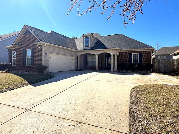 2nd image of 210 Hearthwood Dr