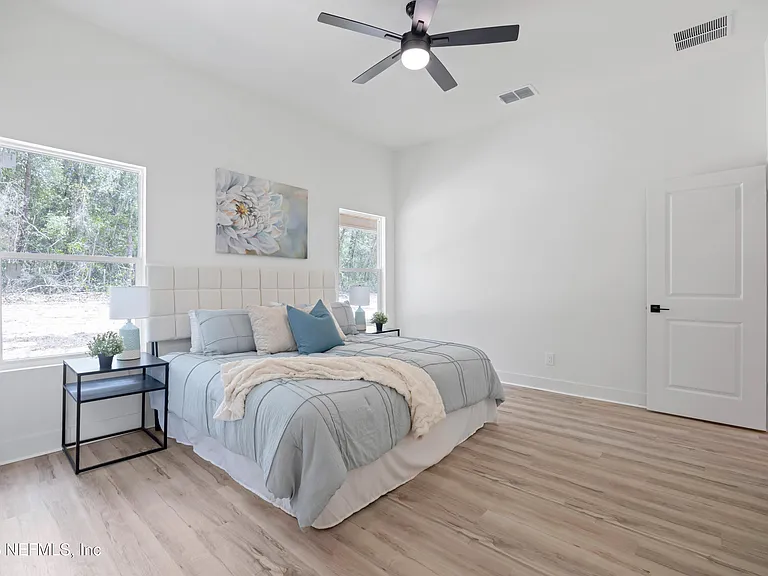 7465 Donald St — Photo 16