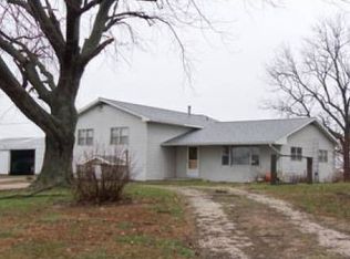 1621 Coal Creek Rd, Murrayville, IL 62668