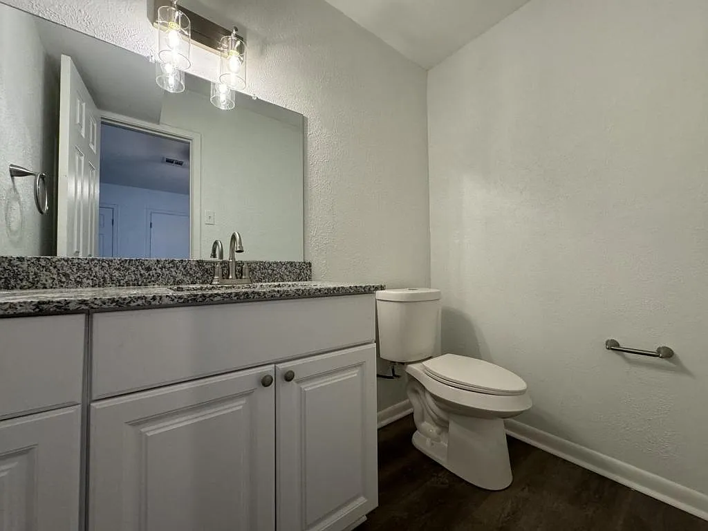 3910 Shallow Ford Rd — Photo 4