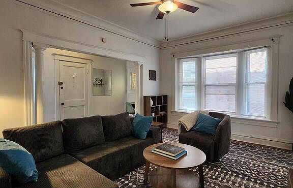 5th image of 6009 Kingsbury Ave APT 2