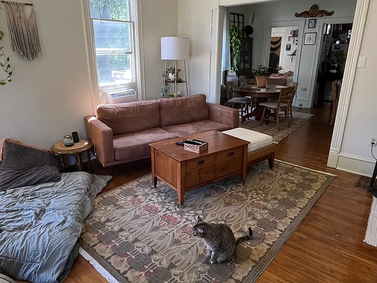 726 24th Ave NE #1 — Photo 3