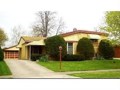 11046 Martindale Dr photo 1
