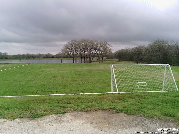 4th image of 1248 County Road 429