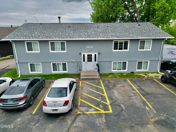 3231 E Rosser Ave, Bismarck, ND 58501