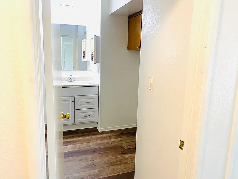 25250 Prospect Ave — Photo 14