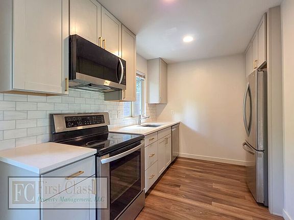 5th image of 2786 NW Quimby St