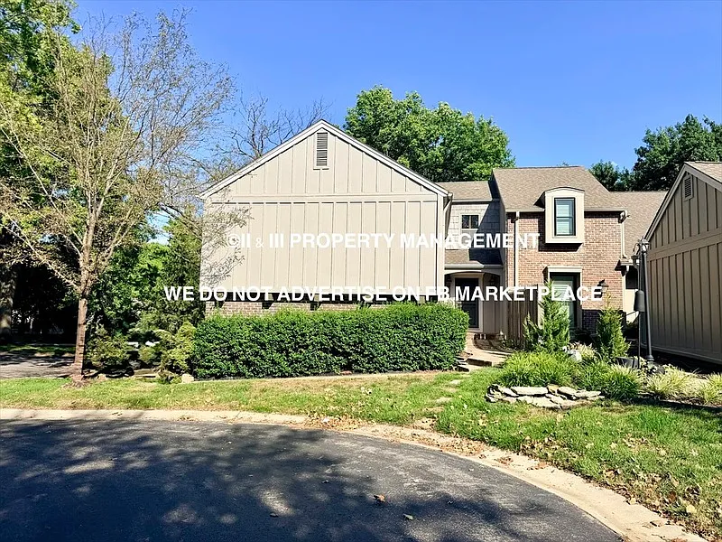 4 bed, 3.5 bath, 2300 sqft, $2,900 — Photo 1