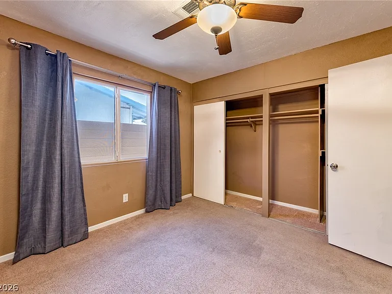 1824 Saylor Way — Photo 12