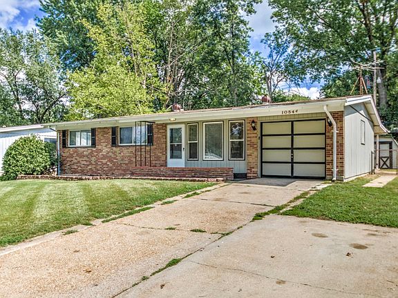 2nd image of 10544 Monarch Dr
