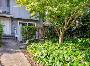 104 Cleaveland Rd #9, Pleasant Hill, CA 94523