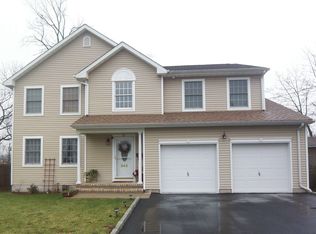 242 Colonia Blvd, Colonia, NJ 07067