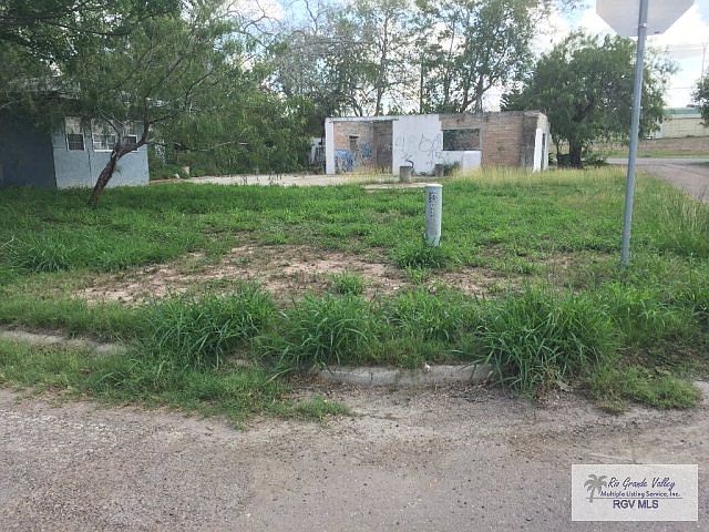 1st image of 0 La Gloria St #10