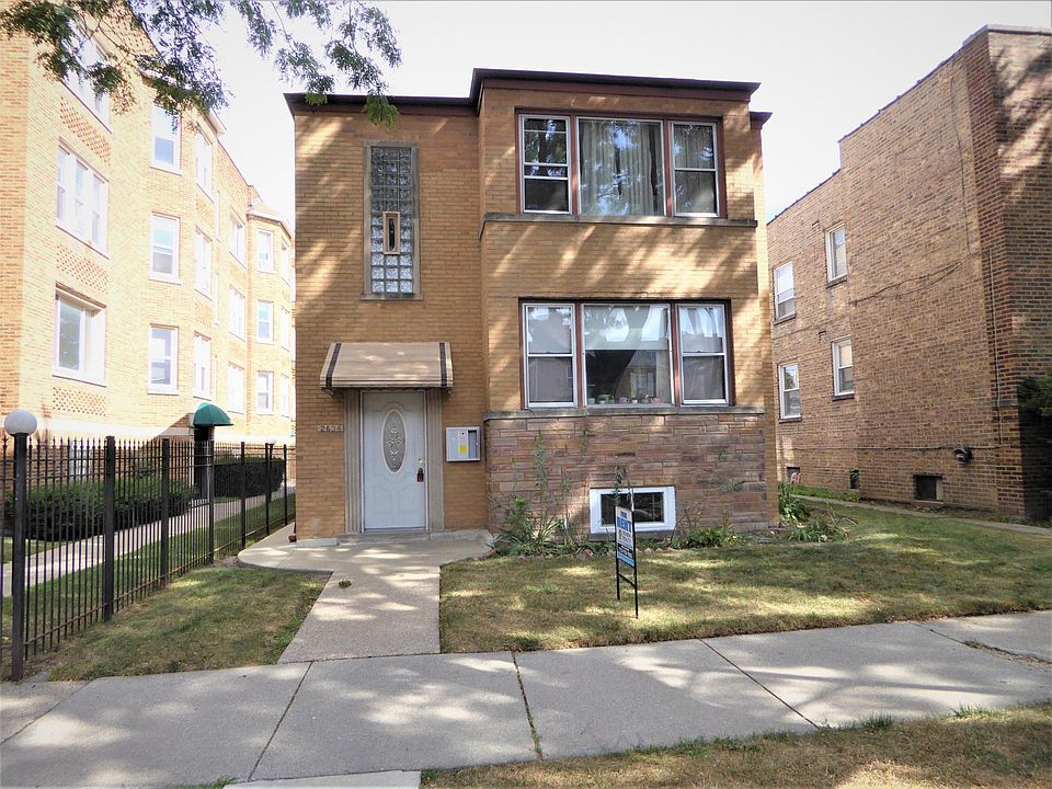 1st image of 2634 W Summerdale Ave