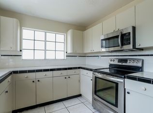 21240 SW 97th Ave, Cutler Bay, FL 33189
