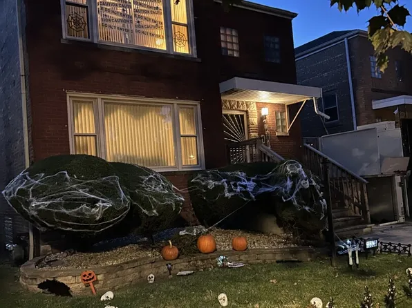 10804 S King Dr, Chicago, IL 60628