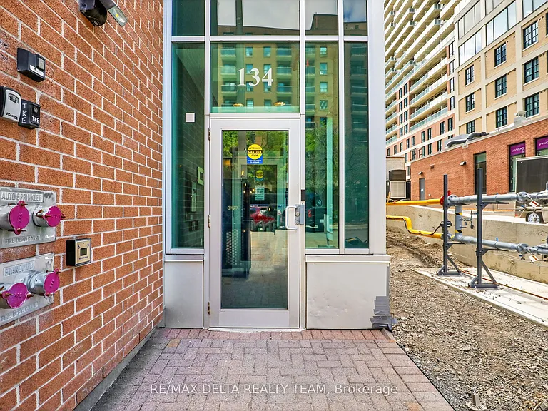 134 York St #205 — Photo 3