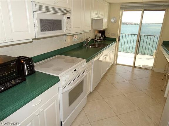 5th image of 1100 S Collier Blvd APT 623