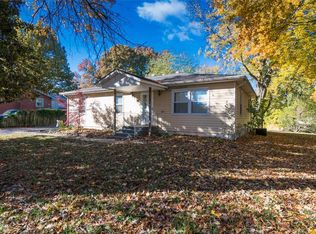 35 Grainey Dr, Glen Carbon, IL
