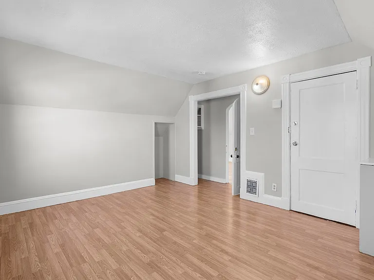 79 Hazel St #3 — Photo 3