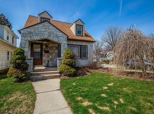 568 S Oak Park Ct #552, Milwaukee, WI 53214