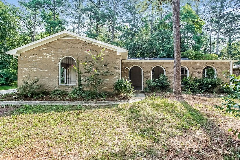 1st image of 469 Mountain Park Trl