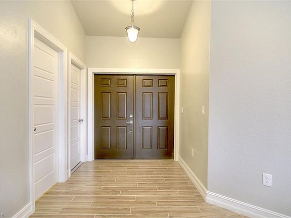4th image of 601 NW 27th St