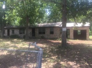10276 N Walker Rd, Cleveland, TX 77328