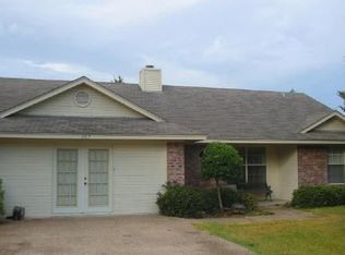 287 White Rock Ln, Waco, TX 76705