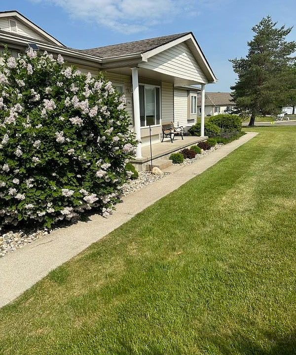 1st image of 1156 Parkside Cir