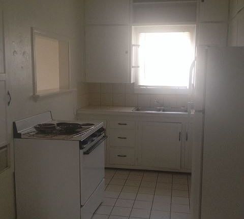 5th image of 1219 Wallace St