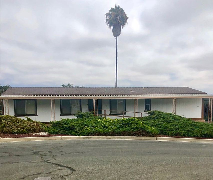 1st image of 252 Olivos Ln
