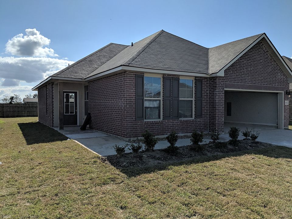 1st image of 203 Golden Harvest Ln
