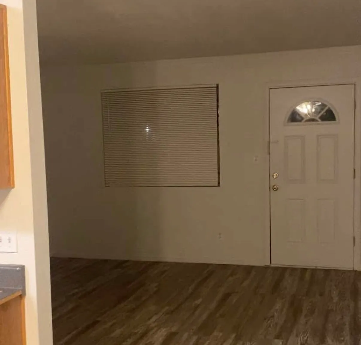 2 bed, 792 sqft, $1,000 — Photo 4