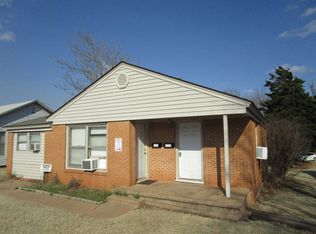 1008 N Bradley St, Weatherford, OK 73096