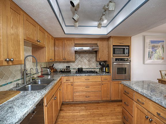 5th image of 521 E Anapamu St APT C6