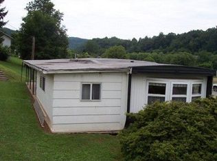 228 Edgar Given Pkwy, Sutton, WV 26601