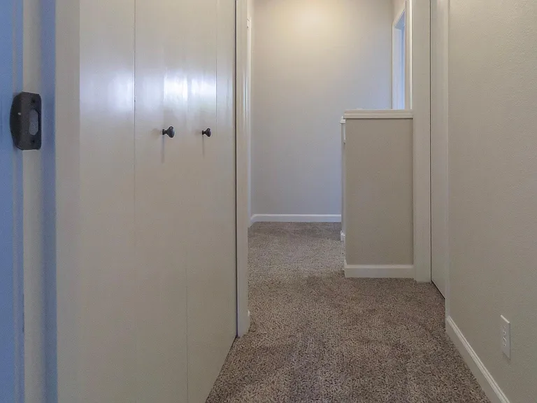 20768 SW Kinnaman Rd — Photo 23