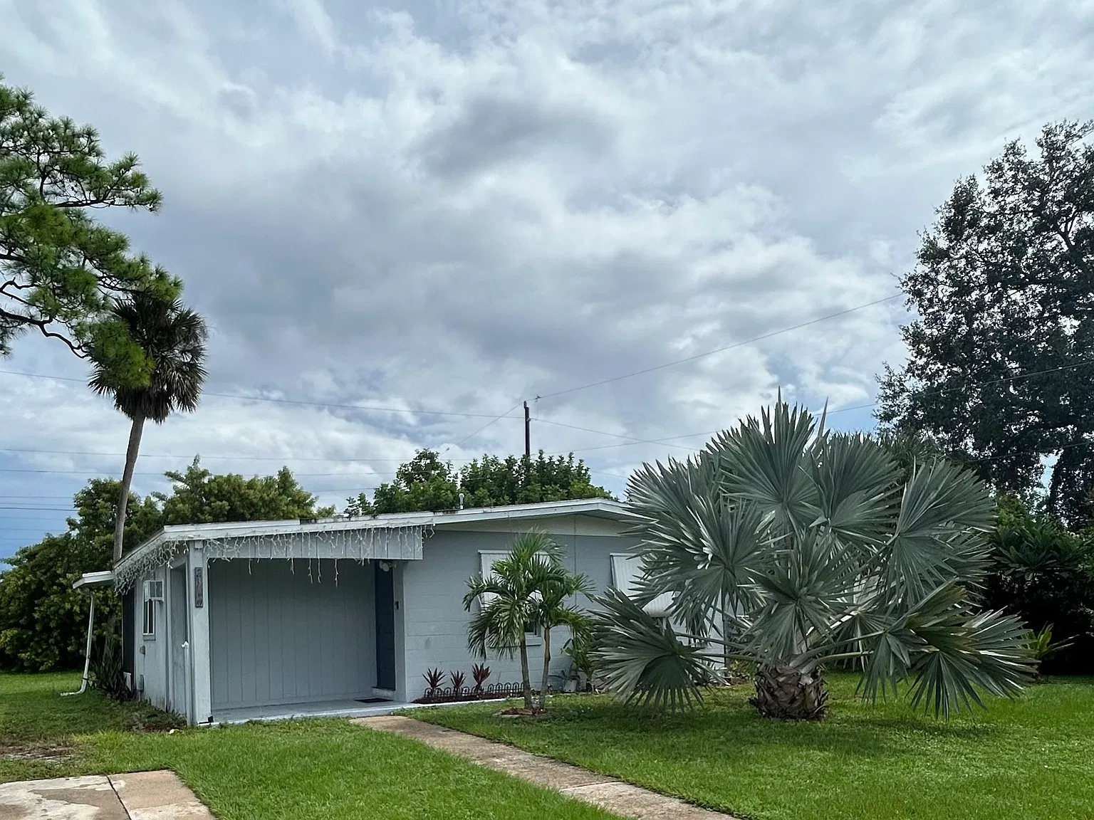 2 bed, 767 sqft, $1,450 — Photo 1