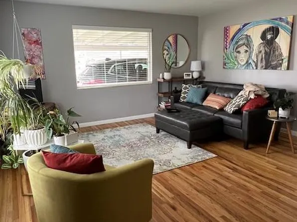 2010 E Evergreen St S, Salt Lake City, UT 84109