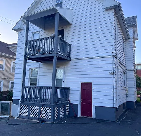 271 Holcomb St #1 — Photo 15