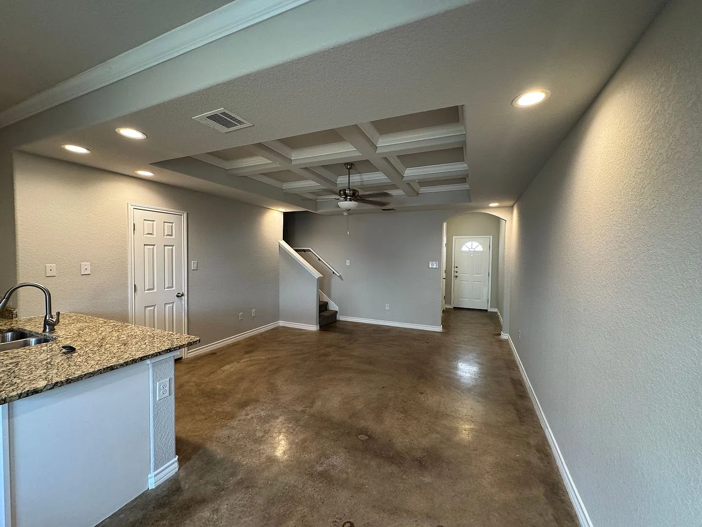 3-Bedroom, 2.5-Bath Townhouse for Rent Near Retama Park | San Antonio — Photo 4