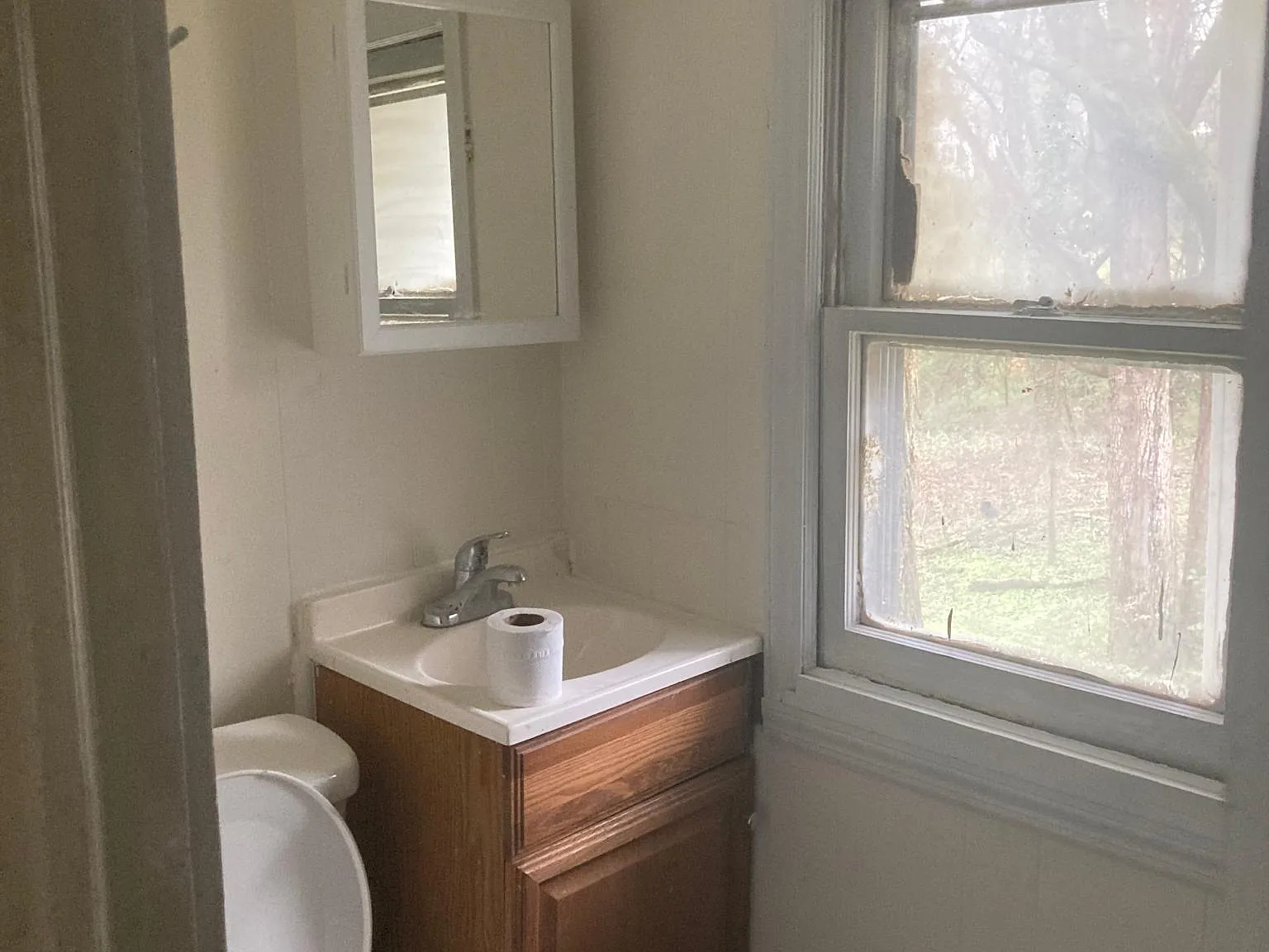 2 bed, 950 sqft, $1,150 — Photo 3