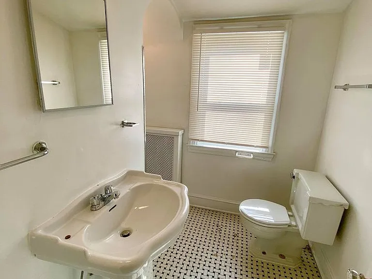 726 Brookwood Rd — Photo 17