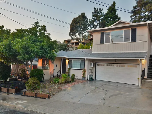 17202 Los Banos St, Hayward, CA 94541