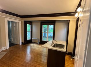 16 Storer St #2, Kennebunk, ME 04043