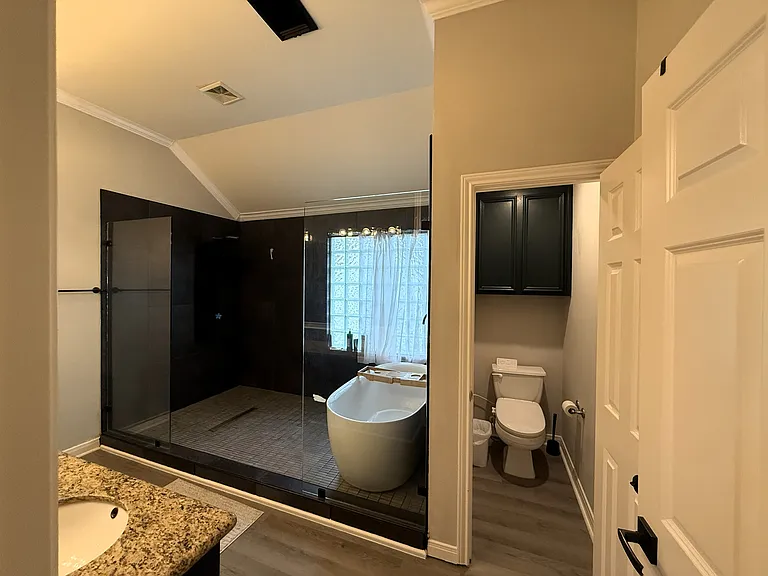 2248 La Branch St — Photo 25