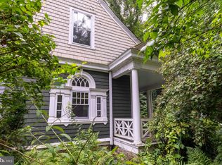 110 Cliff Ter, Wyncote, PA 19095